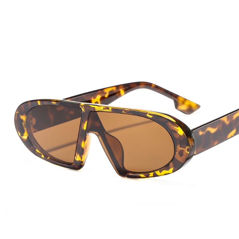 2021 New Vintage Fashion Sunglasses Women Oval Small Frame Shades Sun Glasses Female Leopard Black Mujer UV400
2021 New Vintage Fashion Sunglasses Women Oval Small Frame Shades Sun Glasses Female Leopard Black Mujer UV400