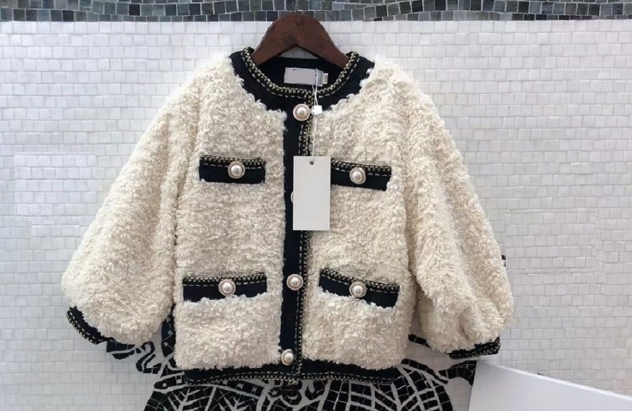 Girls woolen coat kids winter coat for girls 2-8years old top quality 2021s new fashion, Color 2
Girls woolen coat kids winter coat for girls 2-8years old top quality 2021s new fashion, Color 2