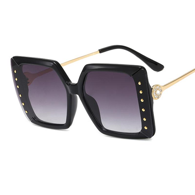 Vintage Big Square Sunglasses Women Men 2020 Fashionable Black Oversized Sun Glasses Gold Bead Eyewear Gafas
Vintage Big Square Sunglasses Women Men 2020 Fashionable Black Oversized Sun Glasses Gold Bead Eyewear Gafas