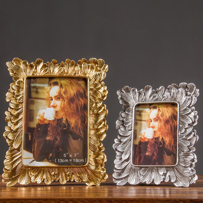 Retro Resin Photo Frame Gold Picture Frame Home Decor Photography Props Wedding Pictures Frames Desk Decoration Ornament ZM815 
Retro Resin Photo Frame Gold Picture Frame Home Decor Photography Props Wedding Pictures Frames Desk Decoration Ornament ZM815