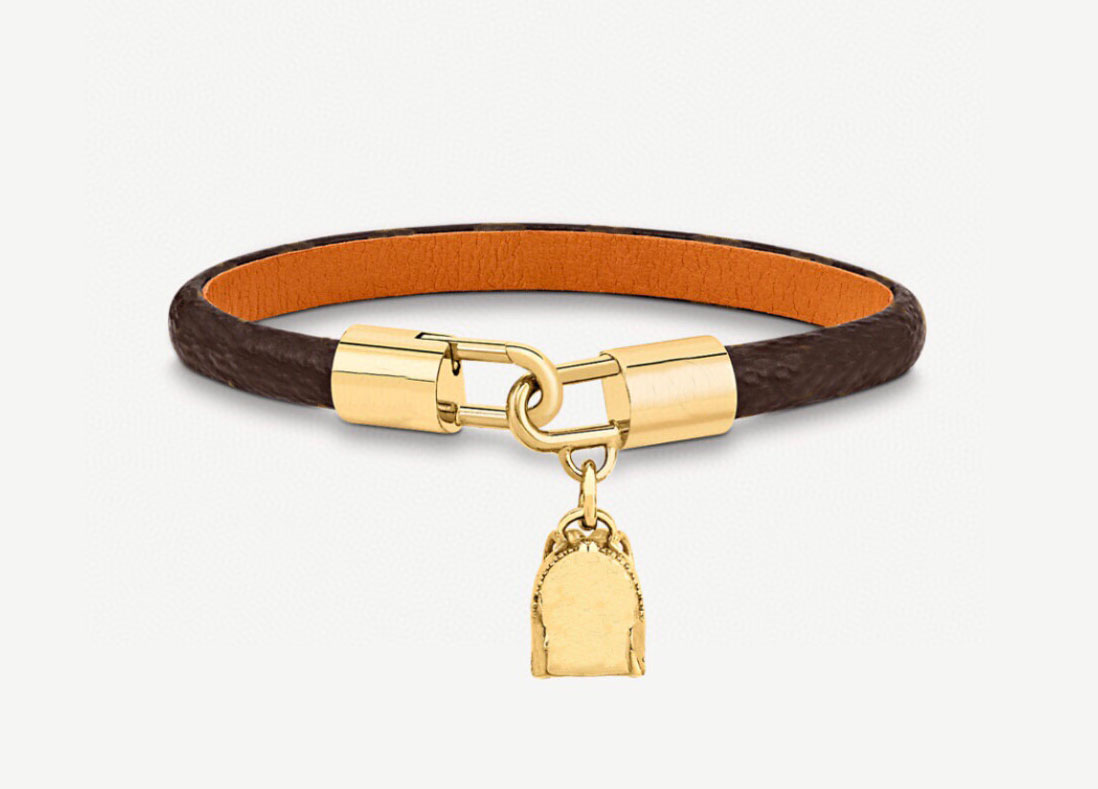 NEW Fashion charm love leather bracelet bangles Armband for women mens party wedding jewelry for couples lovers engagement gift with box
NEW Fashion charm love leather bracelet bangles Armband for women mens party wedding jewelry for couples lovers engagement gift with box