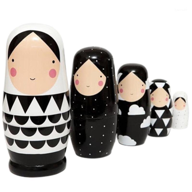 Wooden Russia Dolls 5 Layers Cute Doll Winter Decoration Magic Children Toy Christmas Birthday Gift1
Wooden Russia Dolls 5 Layers Cute Doll Winter Decoration Magic Children Toy Christmas Birthday Gift1