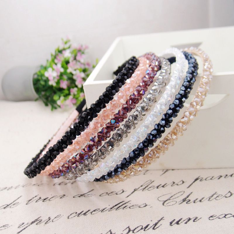 Shinny Crystal Headbands Beaded Hair Hoop Diamond HairBand for Women Rhinestone head Accessories
Shinny Crystal Headbands Beaded Hair Hoop Diamond HairBand for Women Rhinestone head Accessories