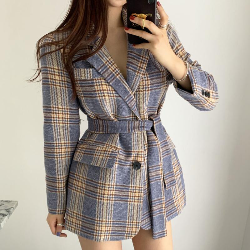 Comelsexy Winter Woolen Plaid Women' Jacket Sashes New 2020 Vintage Single Button Coats Pocket Long Sleeve Female Outwear, Blue
Comelsexy Winter Woolen Plaid Women' Jacket Sashes New 2020 Vintage Single Button Coats Pocket Long Sleeve Female Outwear, Blue