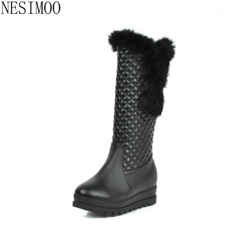 NESIMOO 2021 Women Snow Boots Zipper Wedges Mid Calf Boots Winter Keep Warm Plush Round Toe All Match Ladies Shoes Big Size34-431, Black
NESIMOO 2021 Women Snow Boots Zipper Wedges Mid Calf Boots Winter Keep Warm Plush Round Toe All Match Ladies Shoes Big Size34-431, Black