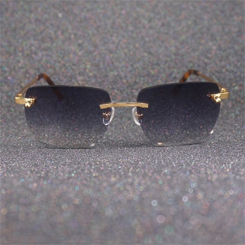 Glasses sale Square French Sunglasses for Men and Women New Designer Sun Glasses Frame Diamond Cutting Fashion Show Eyewear Oculos De Sol
Glasses sale Square French Sunglasses for Men and Women New Designer Sun Glasses Frame Diamond Cutting Fashion Show Eyewear Oculos De Sol