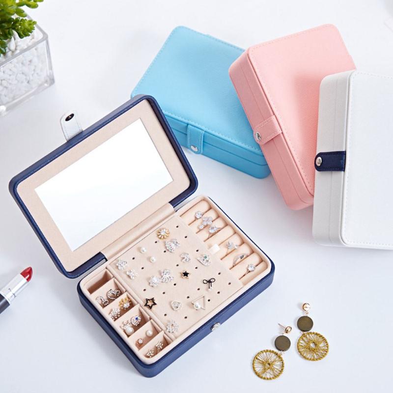 Portable Travel Small Jewelry Box Storage Organizer Box with Mirror Velvet Leather Earrings Ring Jewelry for women 18*5*13cm
Portable Travel Small Jewelry Box Storage Organizer Box with Mirror Velvet Leather Earrings Ring Jewelry for women 18*5*13cm
