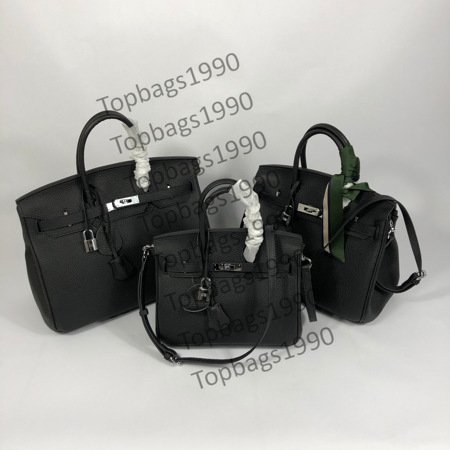 Wholesale 35 30 25 cm classic women totes Silver buckle Fashion handbags Genuine Leather Shoulder Bag Handbag bags
Wholesale 35 30 25 cm classic women totes Silver buckle Fashion handbags Genuine Leather Shoulder Bag Handbag bags