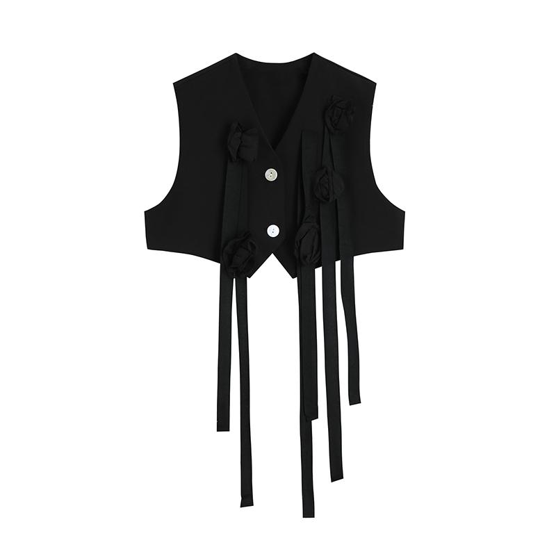 Original Design V Neck Solid Short Sleeveless Appliques White Handmade Rose Vest Women Coat, Black
Original Design V Neck Solid Short Sleeveless Appliques White Handmade Rose Vest Women Coat, Black