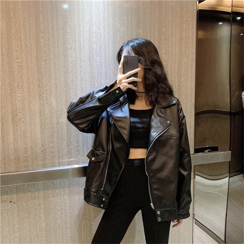 Black Short Loose Faux Pu Leather Jacket Women 2020 Spring Casual Motorcycle Outwear Ladies Long sleeve Leather Coat Streetwear
Black Short Loose Faux Pu Leather Jacket Women 2020 Spring Casual Motorcycle Outwear Ladies Long sleeve Leather Coat Streetwear