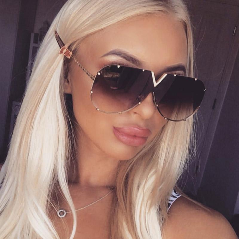 AOZE 2020 Luxury Men's sunglasses fashion sunglasses oversized brand designer style female UV400 
AOZE 2020 Luxury Men's sunglasses fashion sunglasses oversized brand designer style female UV400