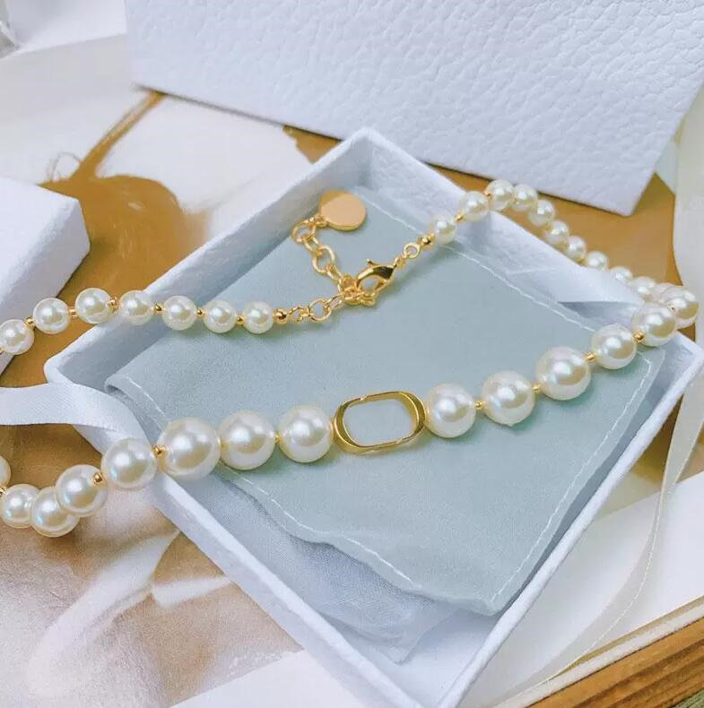 Pearl Necklace fashion women personality designers love jewelry luxurys gold Party unique elegant Pendant Necklaces
Pearl Necklace fashion women personality designers love jewelry luxurys gold Party unique elegant Pendant Necklaces
