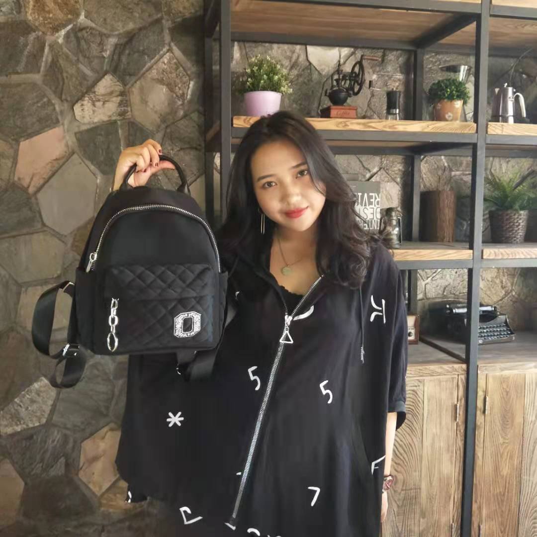 SSW007 Wholesale Backpack Fashion Men Women Backpack Travel Bags Stylish Bookbag Shoulder BagsBack pack 1160 HBP 40042, Black
SSW007 Wholesale Backpack Fashion Men Women Backpack Travel Bags Stylish Bookbag Shoulder BagsBack pack 1160 HBP 40042, Black