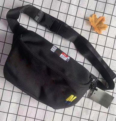 2020 Hot Solds Womens Bags Designers Handbags Purses Fashion Lady Shoulder Cross Body Bags Luxurys Bumbag Men Waist Bag 20031102T
2020 Hot Solds Womens Bags Designers Handbags Purses Fashion Lady Shoulder Cross Body Bags Luxurys Bumbag Men Waist Bag 20031102T
