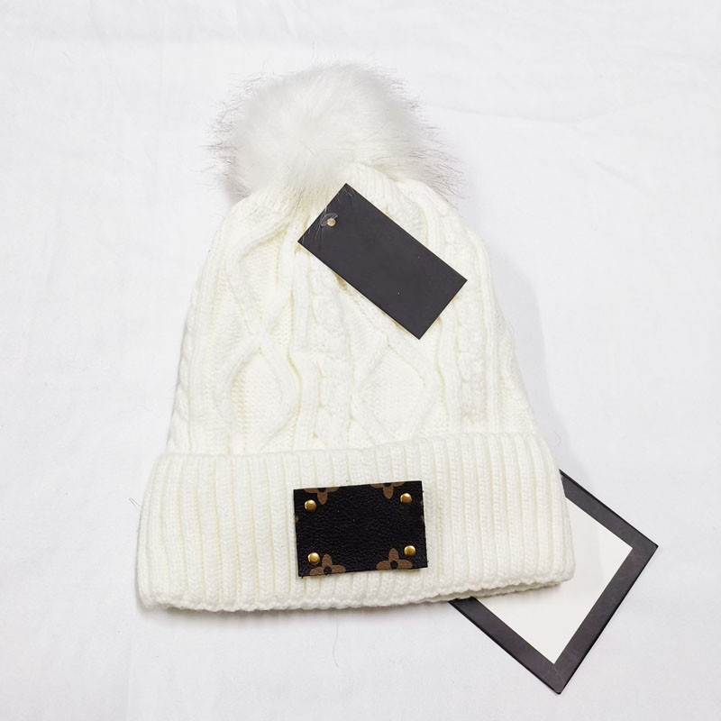 Fashion Beanie Man Woman Skull Caps Warm Autumn Winter Breathable Fitted Bucket Hat 6 Color Cap Highly Quality, Red
Fashion Beanie Man Woman Skull Caps Warm Autumn Winter Breathable Fitted Bucket Hat 6 Color Cap Highly Quality, Red