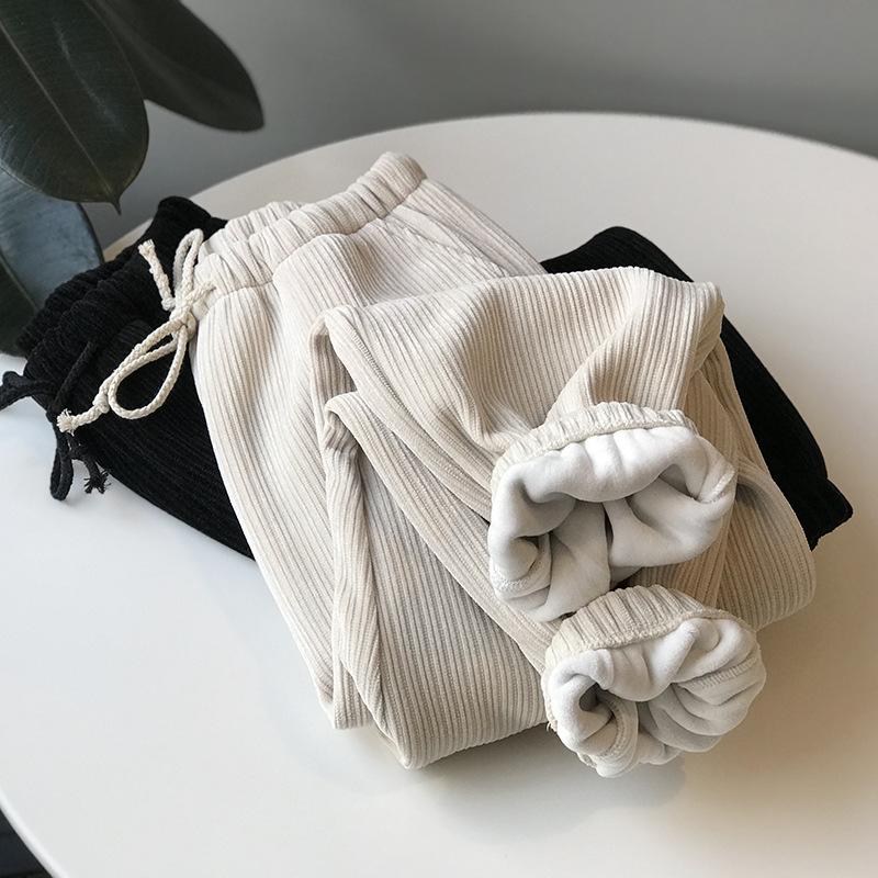 Yeeloca Spring Velvet Casual Pants Women Drawstring Solid High Waist Straight Trousers Korean Fleece Loose Nine-point Pants, Beige
Yeeloca Spring Velvet Casual Pants Women Drawstring Solid High Waist Straight Trousers Korean Fleece Loose Nine-point Pants, Beige