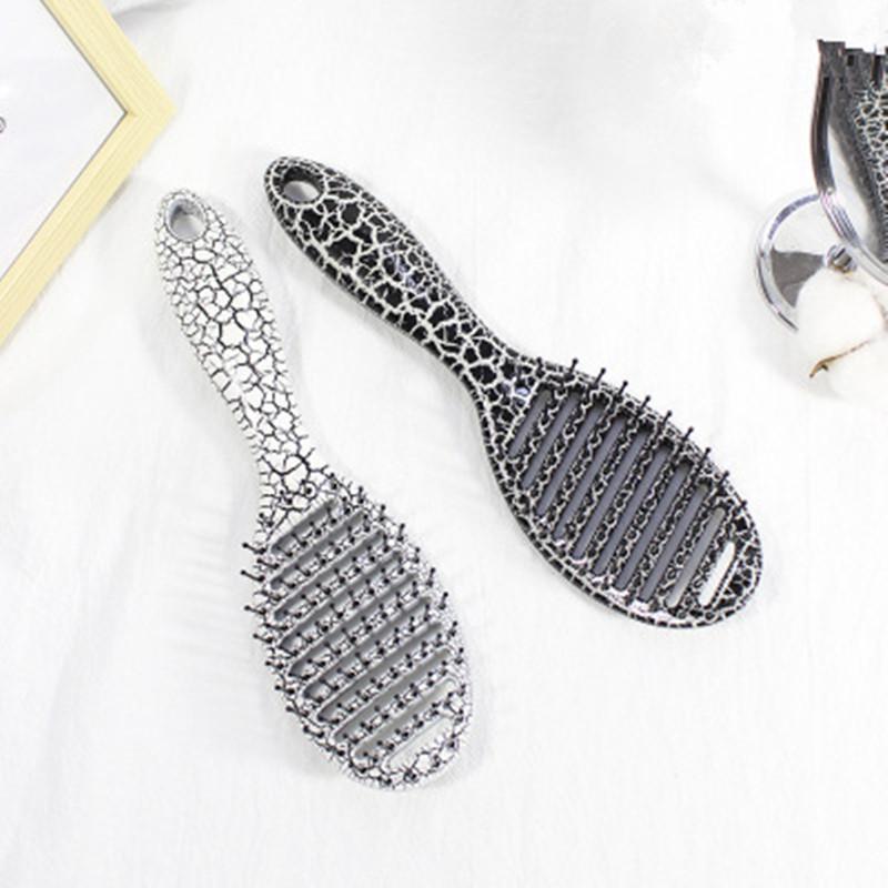New Wet/dry Use Anti-Static Hair Brush Hair Comb Curved Comb With Matte Texture Handle Massage Styling Tools
New Wet/dry Use Anti-Static Hair Brush Hair Comb Curved Comb With Matte Texture Handle Massage Styling Tools