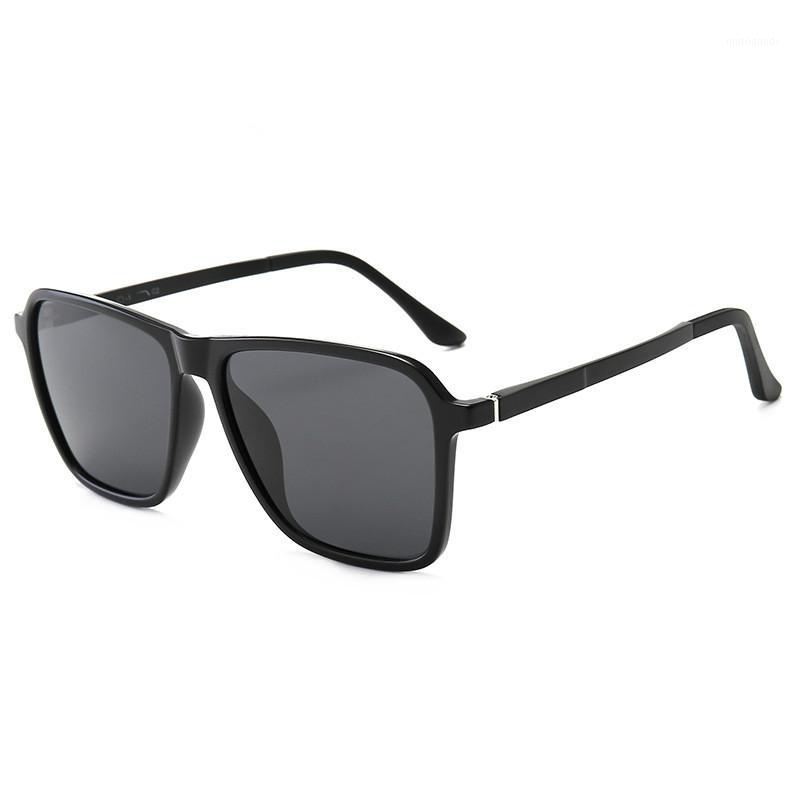 Aluminum+TR90 Sunglasses Men Polarized Men Vintage Anti-UV Eyewear Driving Square Sun Glasses Male Cool Fashion Classic Glasses1
Aluminum+TR90 Sunglasses Men Polarized Men Vintage Anti-UV Eyewear Driving Square Sun Glasses Male Cool Fashion Classic Glasses1