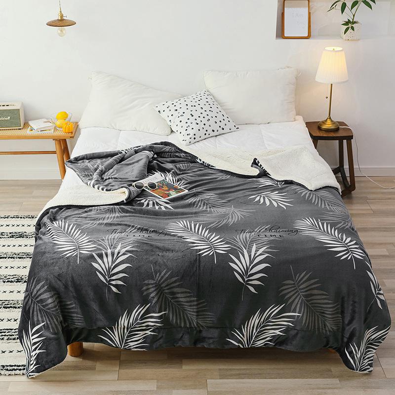 Double Layer Lamb Fleece Blanket for Bed Winter Warm Coral Fleece Throws for Single Queen Plaid on the Sofa Bed Bedspread
Double Layer Lamb Fleece Blanket for Bed Winter Warm Coral Fleece Throws for Single Queen Plaid on the Sofa Bed Bedspread