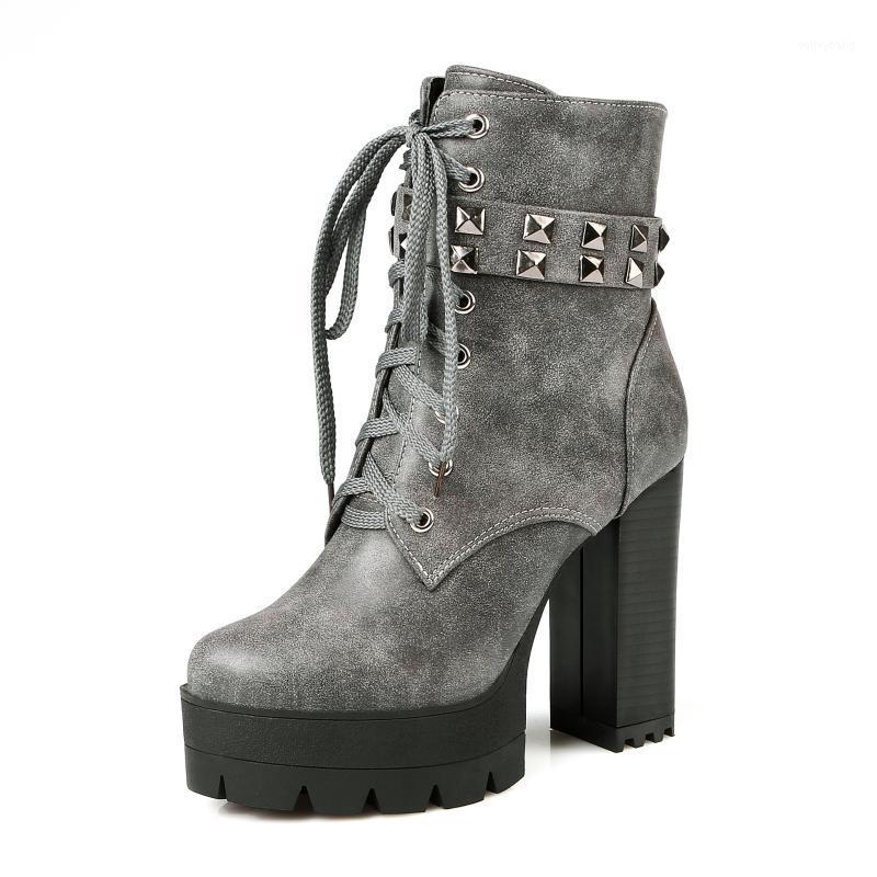 Boots Flat Platform Zipper Big Size Shoes Woman Rivets Round Toe Large Size High Heel Ladies Rubber Ankle Short Plush1
Boots Flat Platform Zipper Big Size Shoes Woman Rivets Round Toe Large Size High Heel Ladies Rubber Ankle Short Plush1