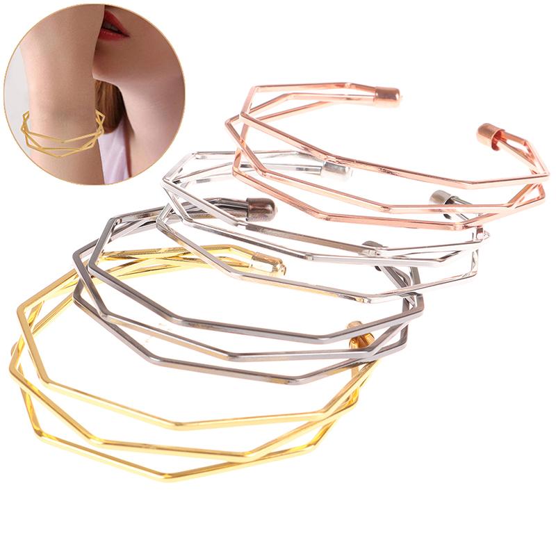 2020 NEW Gold-Color Metal Alloy Link Chain Twist Bangle New Three Layer Romantic Open /Bracelet For Women
2020 NEW Gold-Color Metal Alloy Link Chain Twist Bangle New Three Layer Romantic Open /Bracelet For Women