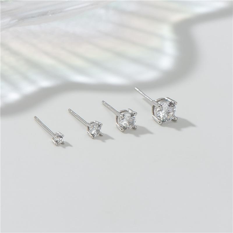 Real 925 Sterling Silver Four Claw Zircon Earrings For Elegant Girls Fashion Jewelry Gift
Real 925 Sterling Silver Four Claw Zircon Earrings For Elegant Girls Fashion Jewelry Gift