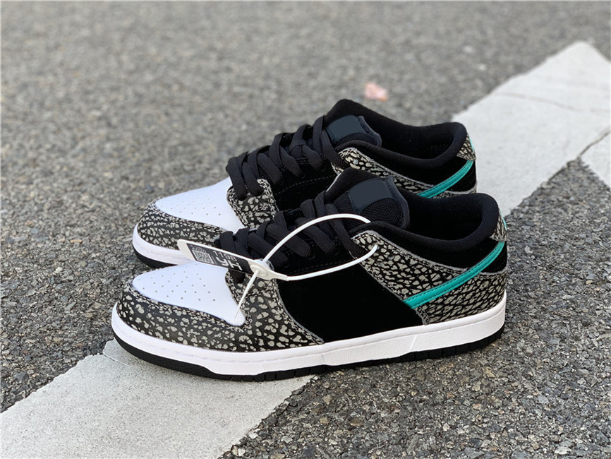 2021 Authentic SB Dunk Pro Low Elephant Tiffany Tiffany Medium Grey Black White Clear Jade Skateboard Shoes Men Women Zapatos Outdoor Sneak
2021 Authentic SB Dunk Pro Low Elephant Tiffany Tiffany Medium Grey Black White Clear Jade Skateboard Shoes Men Women Zapatos Outdoor Sneak