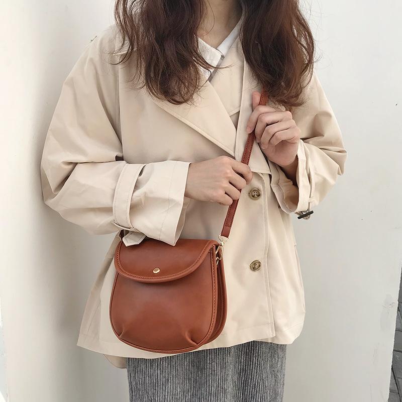 Fashion Design Women Shoulder Bags Classic Ladies Shopping Crossbody Bags Cool Style Girls Phone Pouch Cute Female Handbag, Black
Fashion Design Women Shoulder Bags Classic Ladies Shopping Crossbody Bags Cool Style Girls Phone Pouch Cute Female Handbag, Black