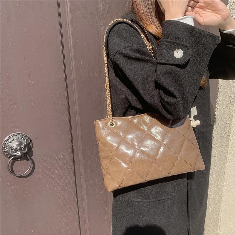 Bag 2021 New fashion high-end imitation lambskin texture thread Ringer chain bag single-shoulder diagonal cross stray woman
Bag 2021 New fashion high-end imitation lambskin texture thread Ringer chain bag single-shoulder diagonal cross stray woman