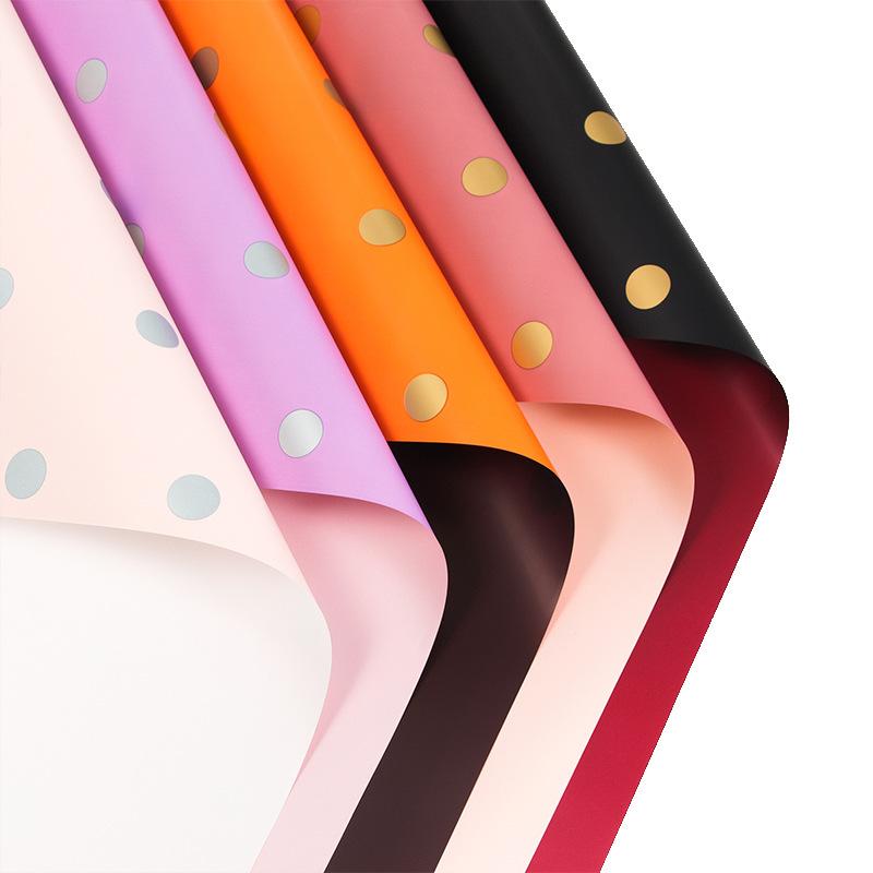 Wholesale New Double Sided Waterproof Gold Dot Ouya Paper Valentine's Day Flower Gift Packaging Jelly Film 20 Sheets/Pack
Wholesale New Double Sided Waterproof Gold Dot Ouya Paper Valentine's Day Flower Gift Packaging Jelly Film 20 Sheets/Pack