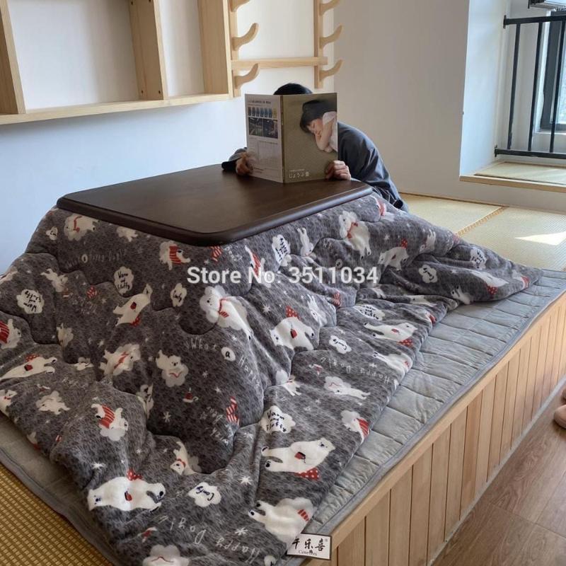Cute Bear Winter 2pcs/set Kotatsu Futon&Mattress 190x240cm Patchwork Cotton Soft Friendly Quilt Japanese Kotatsu Table Cover
Cute Bear Winter 2pcs/set Kotatsu Futon&Mattress 190x240cm Patchwork Cotton Soft Friendly Quilt Japanese Kotatsu Table Cover