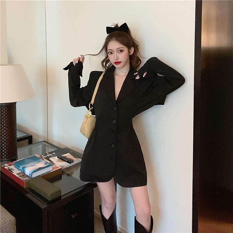 Small Suit Coat Women' Autumn Black Thin Suit Skirt New Korean Loose Medium Length Top Sweet Layd Girl Jacket Blazers Loose Fit
Small Suit Coat Women' Autumn Black Thin Suit Skirt New Korean Loose Medium Length Top Sweet Layd Girl Jacket Blazers Loose Fit