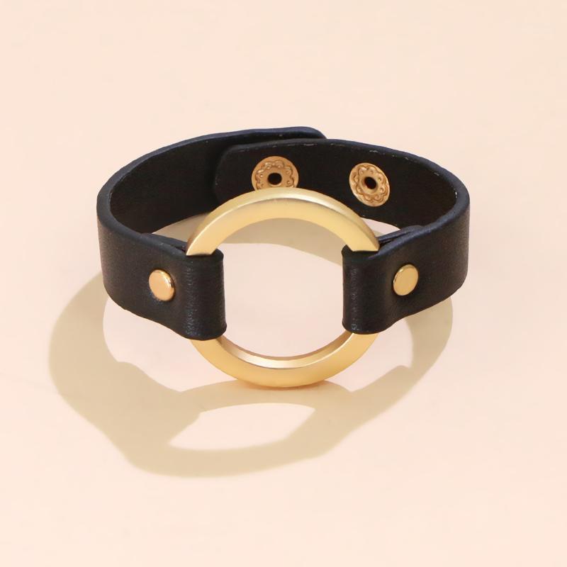 Kirykle Women Bracelet High Quality Gold Ring Bracelet New Style Women Leather Simple Rivet Accessories Jewelry Gifts1
Kirykle Women Bracelet High Quality Gold Ring Bracelet New Style Women Leather Simple Rivet Accessories Jewelry Gifts1