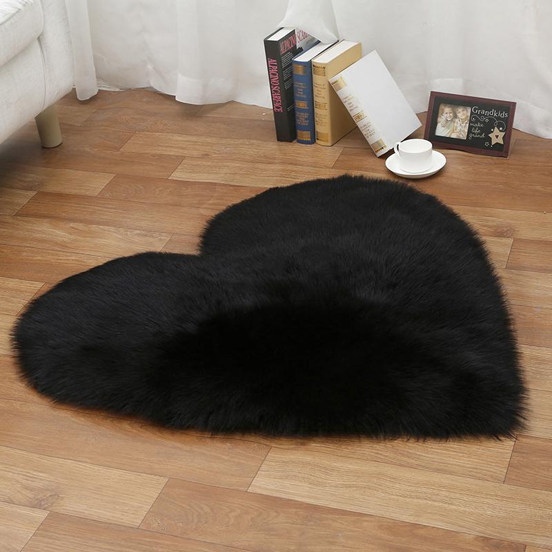 Black Shaggy Silky Plush Floor Carpet Living Room Deco Faux Fur Love Heart Fluffy Mat Pad Sheepskin Area Rugs Bedside Carpets, 05
Black Shaggy Silky Plush Floor Carpet Living Room Deco Faux Fur Love Heart Fluffy Mat Pad Sheepskin Area Rugs Bedside Carpets, 05
