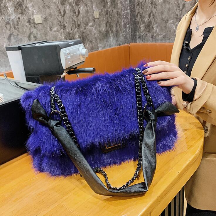 Factory wholesale women handbag winter new plush chain bag elegant atmosphere Mao Mao women shoulder bags large leather fashion bag, Black;red
Factory wholesale women handbag winter new plush chain bag elegant atmosphere Mao Mao women shoulder bags large leather fashion bag, Black;red