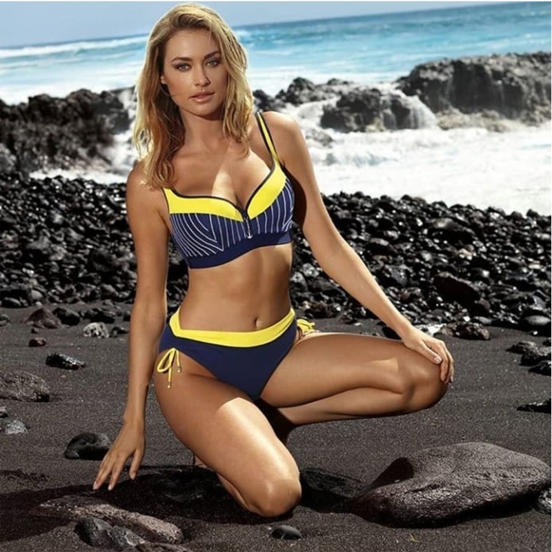 Andzhelika Sexy Striped Bikinis Women Swimsuit Patchwork Large Cup Bikini Set Push Up Swimwear Beach Plus Size Bathing Suit Y200319, Yellow-4
Andzhelika Sexy Striped Bikinis Women Swimsuit Patchwork Large Cup Bikini Set Push Up Swimwear Beach Plus Size Bathing Suit Y200319, Yellow-4