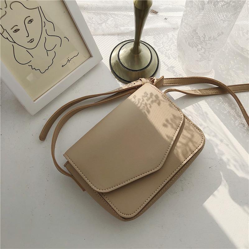 OLUOLIN women PU Leather Shoulder Bag Crossbody Bags Ladies Luxury High Quality Handbags Female Travel message bag, Black
OLUOLIN women PU Leather Shoulder Bag Crossbody Bags Ladies Luxury High Quality Handbags Female Travel message bag, Black