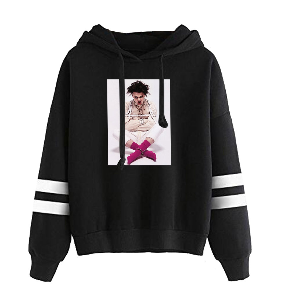 Yungblud Fashion Cool Singer Logo with Parallel Bars Sleeves Hoodies Sweatshirt 2020 New Arrival Fashion Hooded Sweatshirt, Black
Yungblud Fashion Cool Singer Logo with Parallel Bars Sleeves Hoodies Sweatshirt 2020 New Arrival Fashion Hooded Sweatshirt, Black