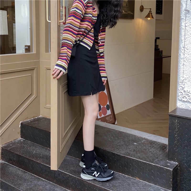 Ggarich Cardigan Women Autumn Outdoor Long-Sleeved Spring Autumn Short Slim V-neck Sweet Rainbow Striped Sweaters 201029