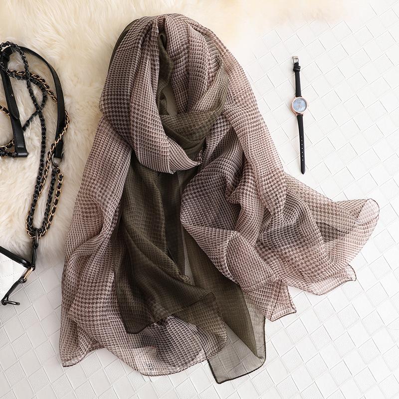 2020 Spring Summer Women Scarf Houndstooth Print Big Size Shawls And Wraps For Lady Silk Scarves Beach Stoles Foulard
2020 Spring Summer Women Scarf Houndstooth Print Big Size Shawls And Wraps For Lady Silk Scarves Beach Stoles Foulard