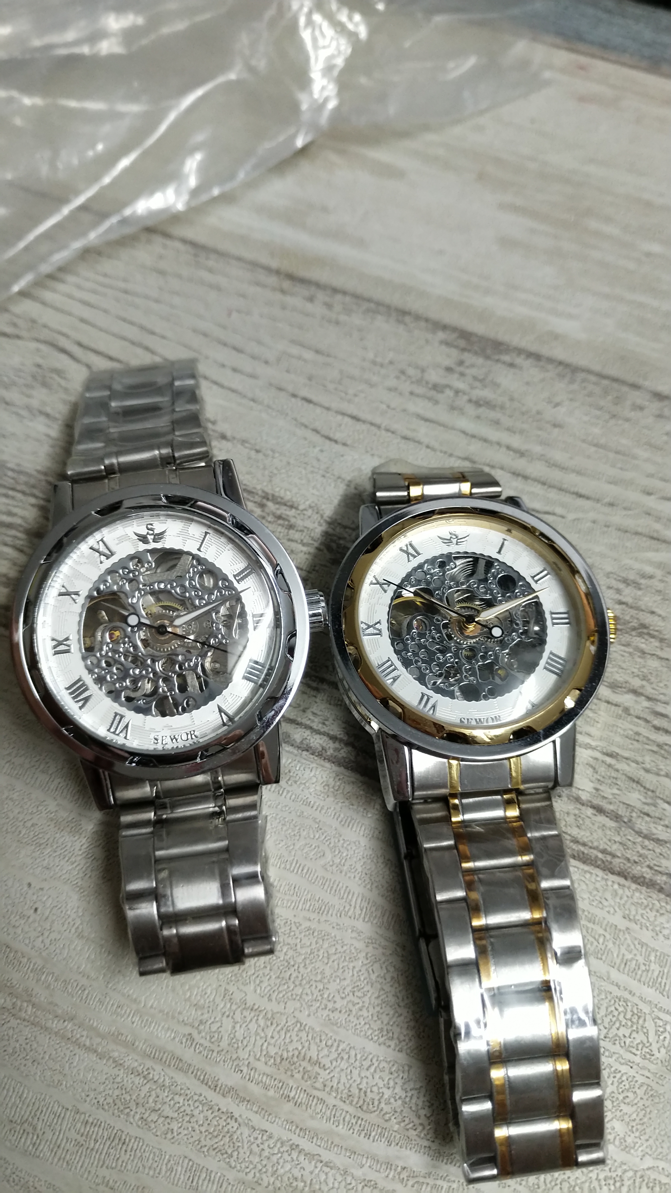 Men's watch Automatic mechanical Watch wrist watch Metal band s01