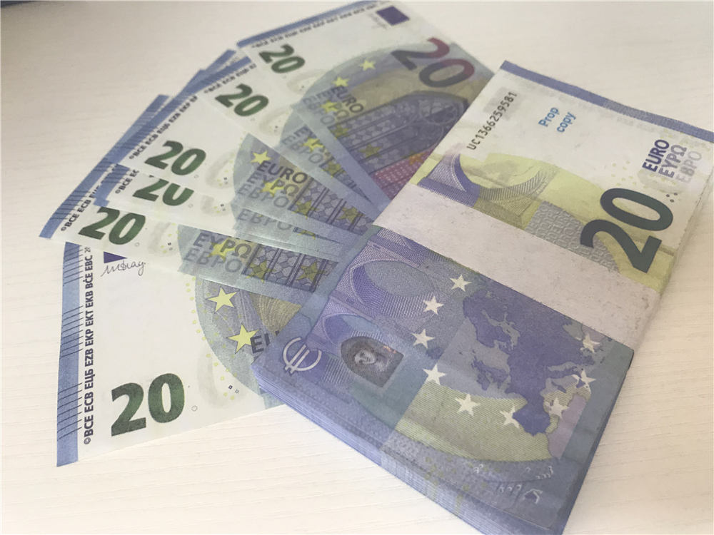 2021 Cross-border Hot-selling Movie money euro 20 Paper copy banknote prop money euro 100pcs/pack 020
2021 Cross-border Hot-selling Movie money euro 20 Paper copy banknote prop money euro 100pcs/pack 020
