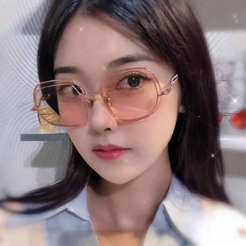 Sunglasses QPeClou 2021 Fashion Luxury Vintage Square Women Brand Sexy Optical Transparent Glasses Frame Men Show Shades
Sunglasses QPeClou 2021 Fashion Luxury Vintage Square Women Brand Sexy Optical Transparent Glasses Frame Men Show Shades
