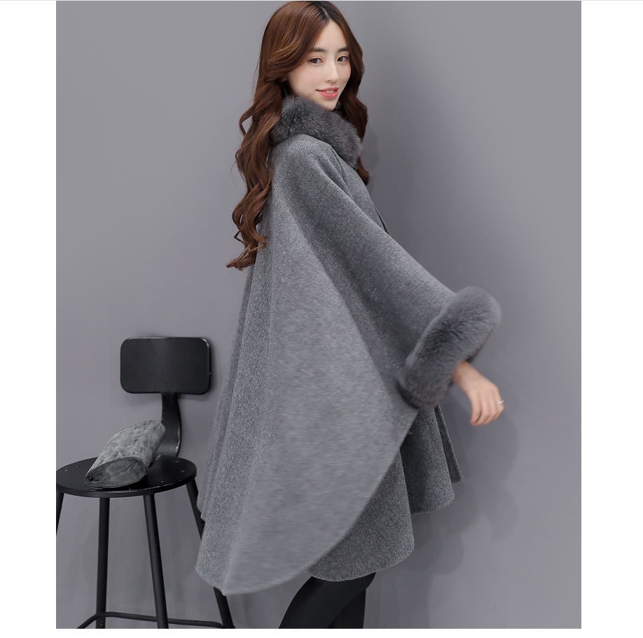 Ponchos and Capes Women Christmas Fashion Flare Sleeve Faux Fox Fur Collar Winter Wool Cloak Cape Coat Poncho Long Overcoat 201028