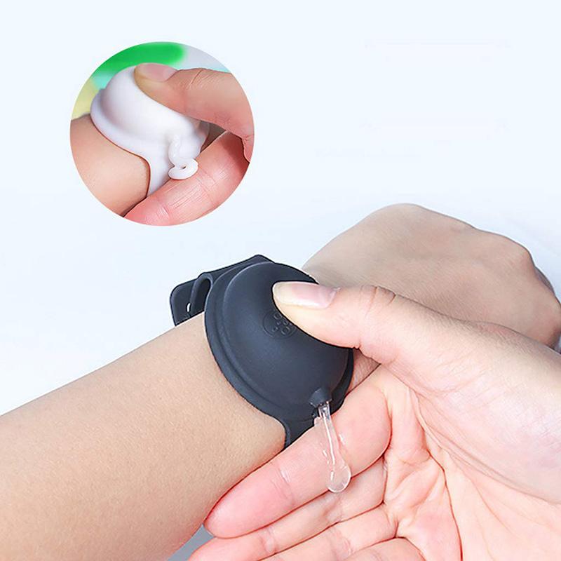 Silicone Refillable Portable Wristband Hand Dispenser Hand Washing Gel Split Bracelet Cleaning Disinfection Wristband Dispenser
Silicone Refillable Portable Wristband Hand Dispenser Hand Washing Gel Split Bracelet Cleaning Disinfection Wristband Dispenser