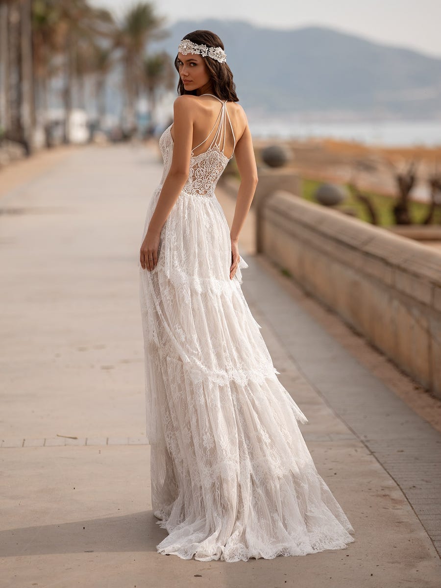 Bohemian Lace Wedding Dress 2022 Spaghetti Straps Floor Length Elegant Bridal Gowns Robe De Mariee Ruffles Skirt Vintage Bride