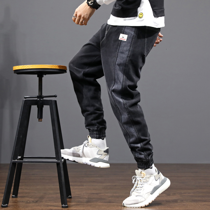 2021 New Fashion Streetwear Fit Stripe Spliced Designer Denim Japanese Vintage Hip Hop Men Jogger Pants 0jsr, Black
2021 New Fashion Streetwear Fit Stripe Spliced Designer Denim Japanese Vintage Hip Hop Men Jogger Pants 0jsr, Black
