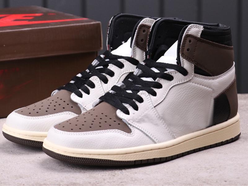 new High Quality 1 High OG University Blue 555088-134 Men WOMENS casual Shoes Dark Mocha Sneakers 555088-105 Black Brown With Box
new High Quality 1 High OG University Blue 555088-134 Men WOMENS casual Shoes Dark Mocha Sneakers 555088-105 Black Brown With Box