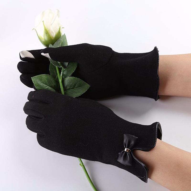 Men's Gloves Winter Women Winter Gloves Ladies Bow Outdoor Heat Full Finger Lined Driving Glove Outdoor Streetwear Handschoenen
Men's Gloves Winter Women Winter Gloves Ladies Bow Outdoor Heat Full Finger Lined Driving Glove Outdoor Streetwear Handschoenen