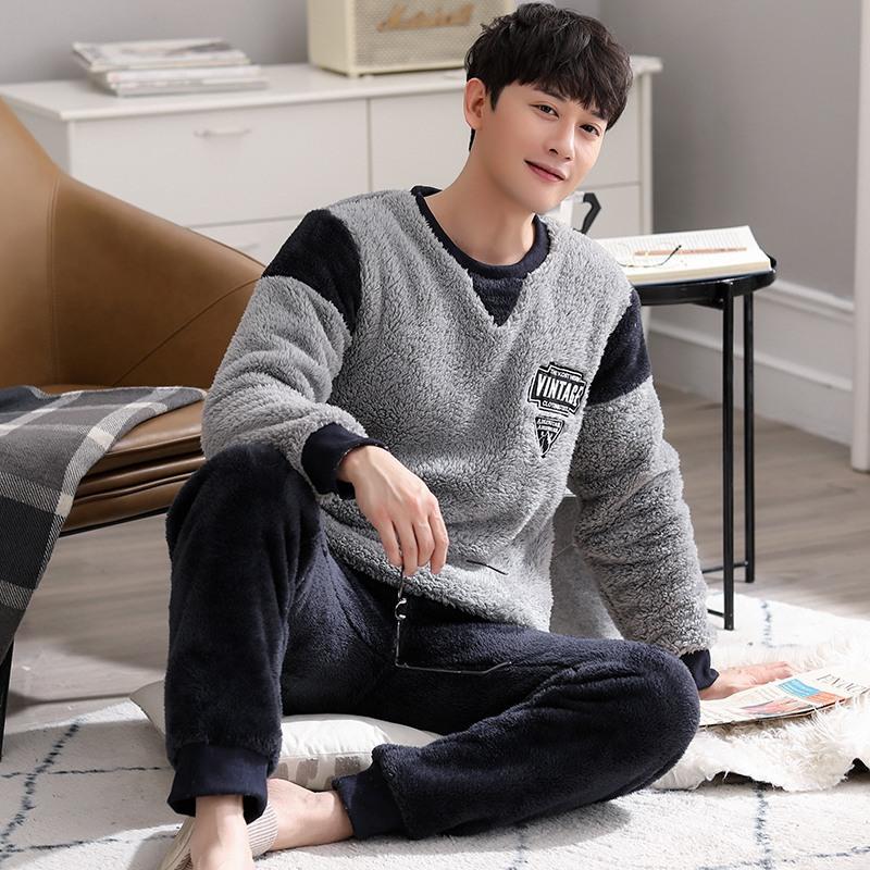 Winter Men's Pajamas Suit Flannel Sleepwear Fashion Letter O-Neck Pyjamas Thick Warm Mens Lounge Wear Korean Homewear Nightwear, 827
Winter Men's Pajamas Suit Flannel Sleepwear Fashion Letter O-Neck Pyjamas Thick Warm Mens Lounge Wear Korean Homewear Nightwear, 827